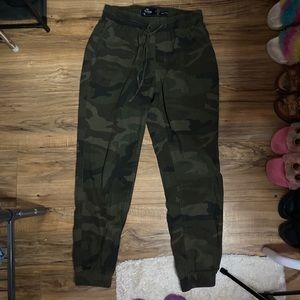 Camo pants
